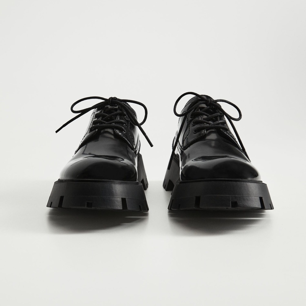 Mango Chunky lace-up track sole shoes NWT Size 6